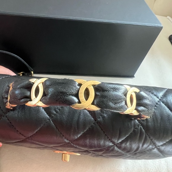Chanel Crumpled Black Lambskin Quilted CC Links Top Handle Flap SMALL size - Picture 5 of 17